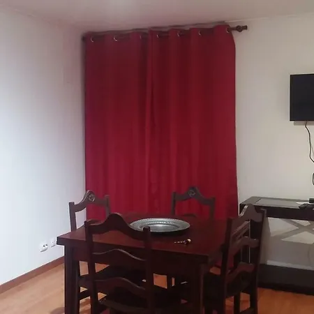 Apartamento Encarnacao Metro 1/2 Lisboa