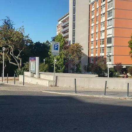 Encarnacao Metro 1/2 Apartment *